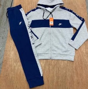Best 25+ Deals for Mens Nike Sweatsuit 